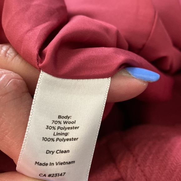 Gently Worn Talbots wool skirt salmon color size 20 - Picture 4 of 4